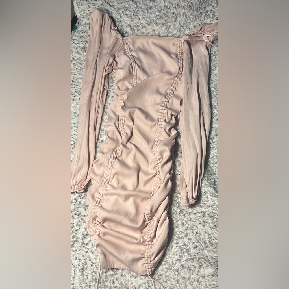 Pink Ruched Bodycon Dress with Bishop Sleeves for Cocktail